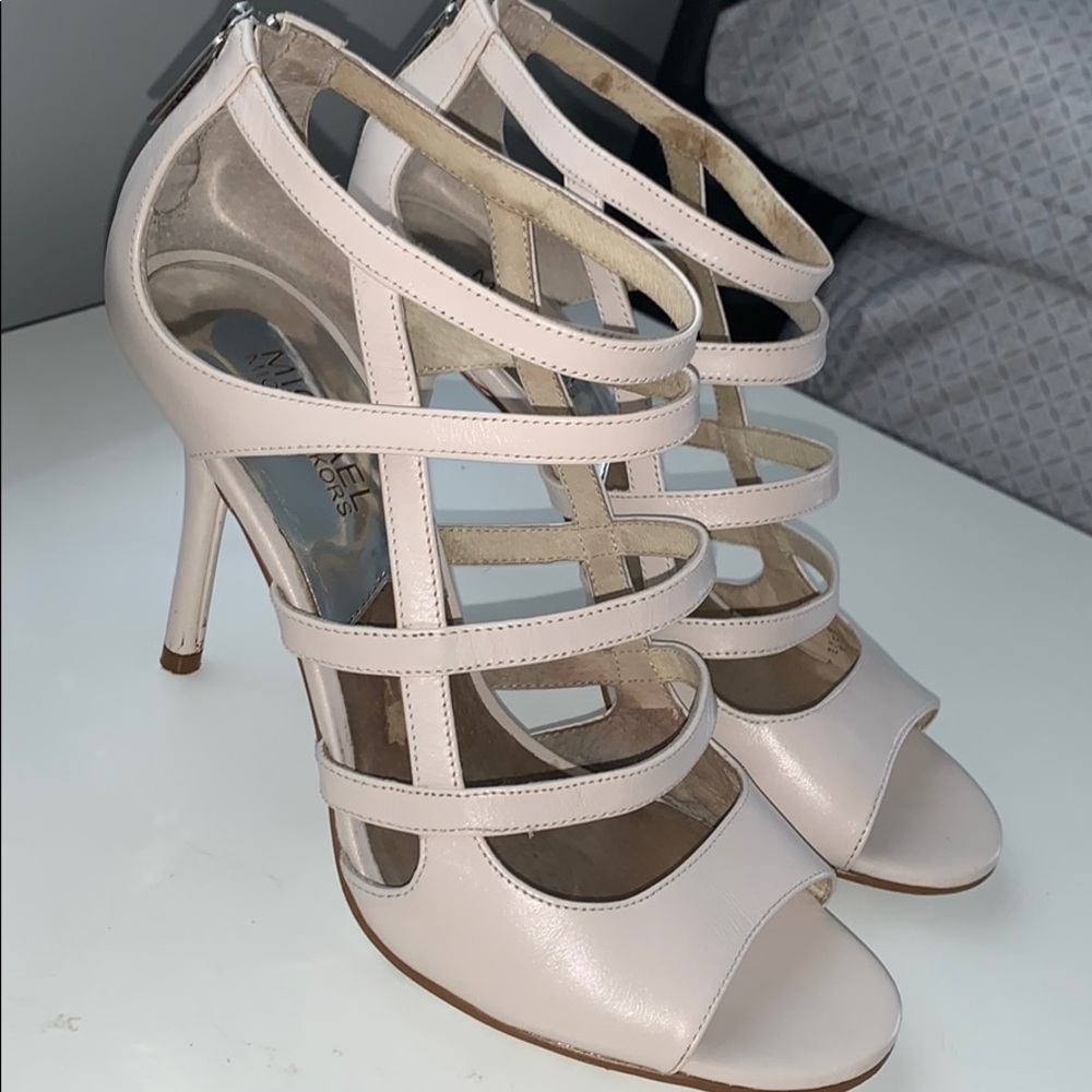 Michael Kors off white heels